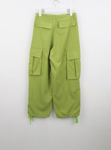 nylon-baggy-cargo-pants-iu330