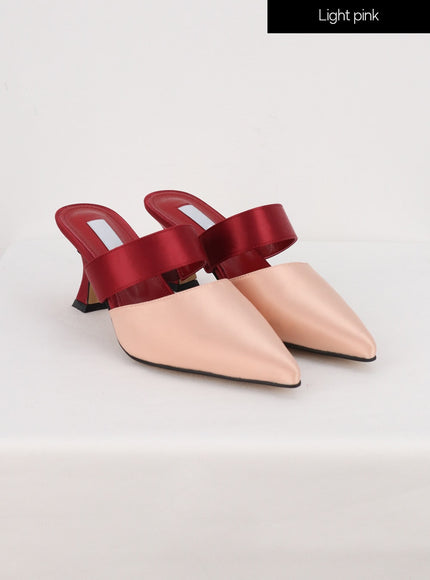 pointed-toe-mule-ig320