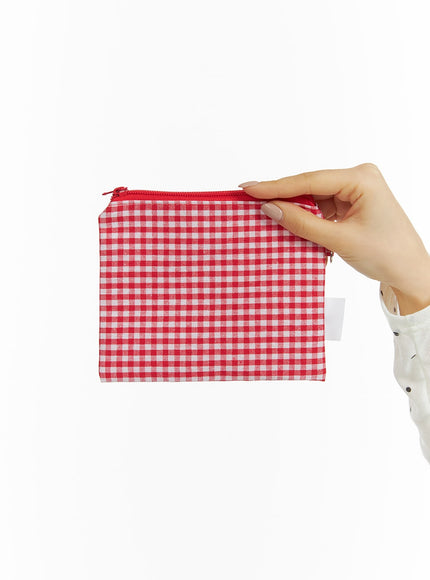 cherry-embroidered-gingham-pouch-if421