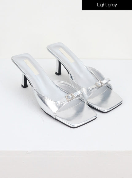 heel-sandals-iu322