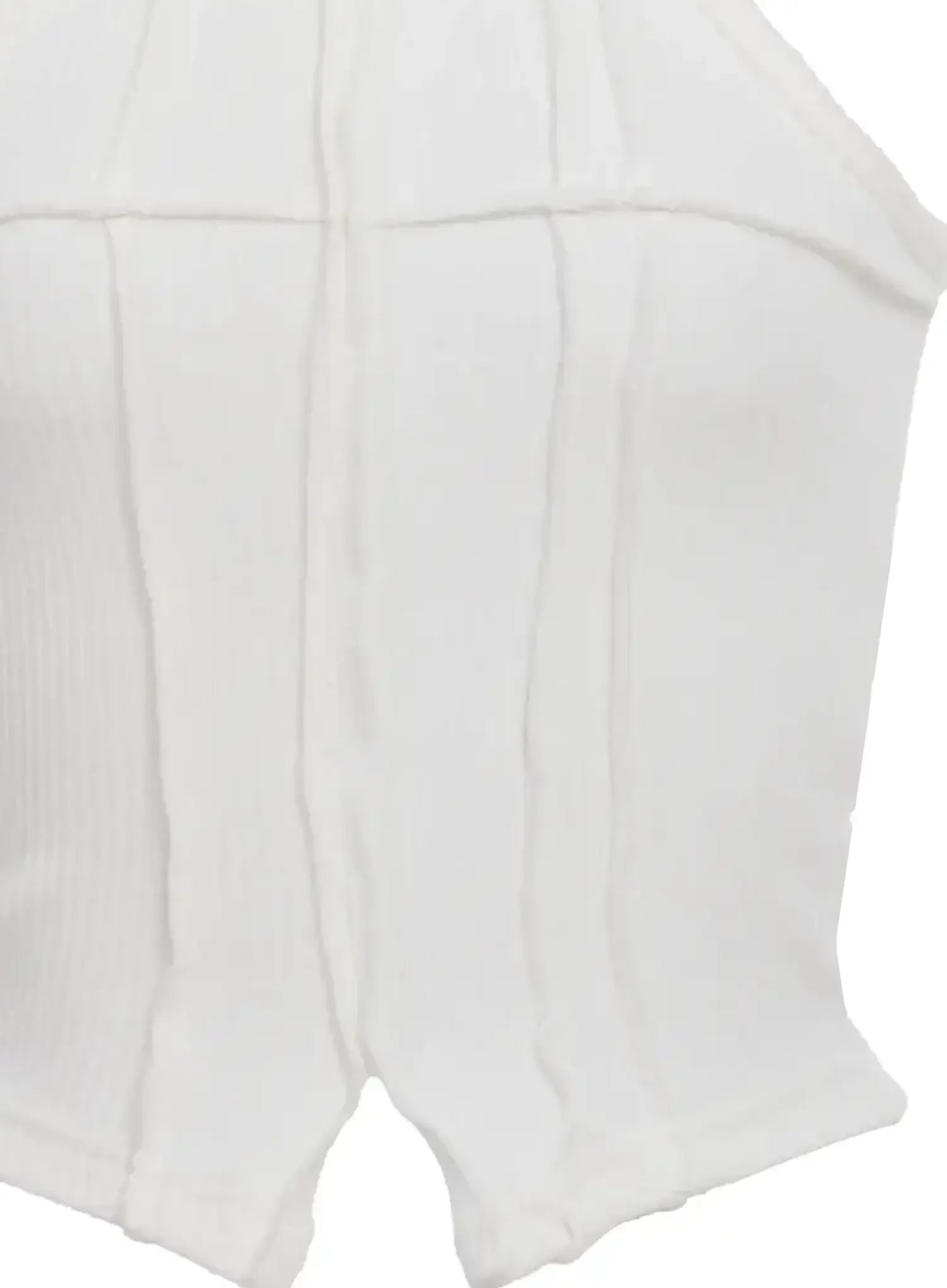 ribbed-halter-cut-out-tank-ic503