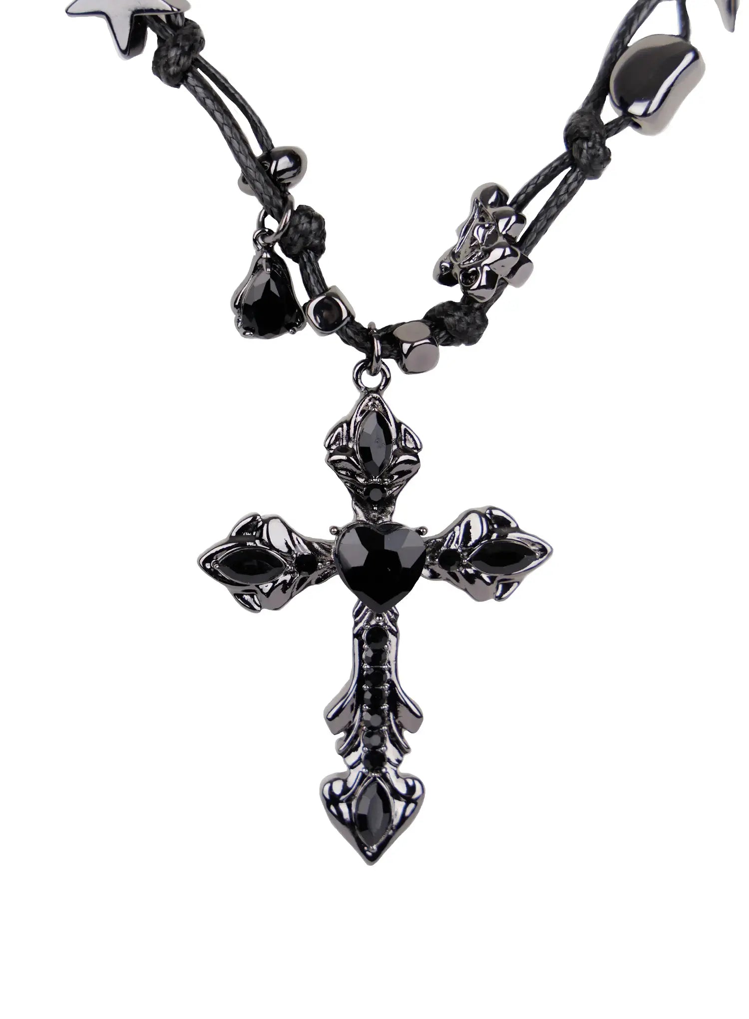 bold-metallic-pendant-cord-necklace-in510