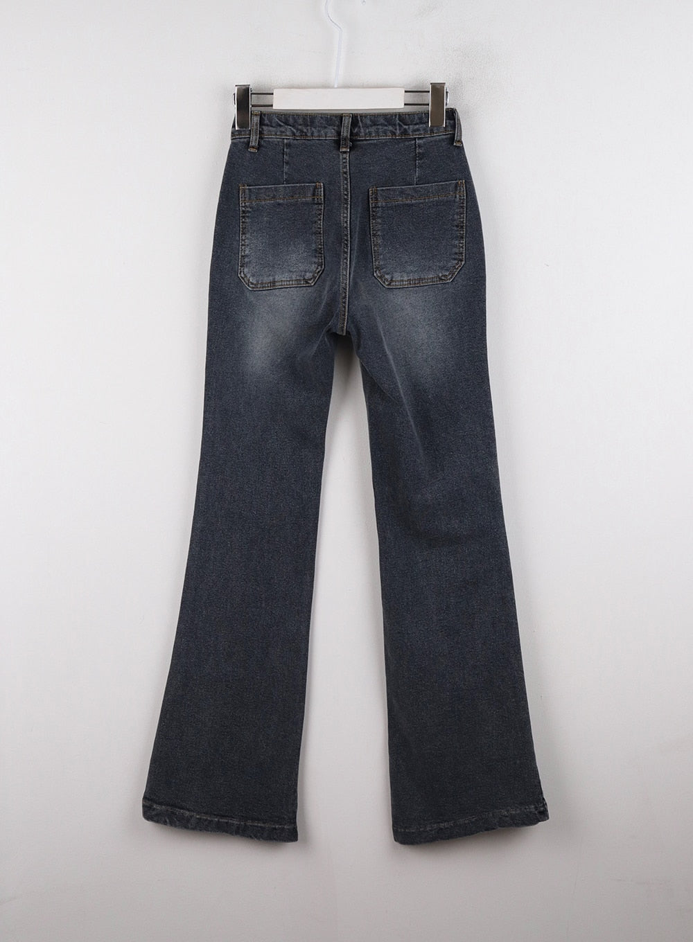 pocketed-bootcut-jeans-id315