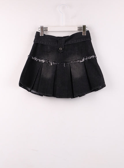 belted-pleated-denim-skirt-ij430