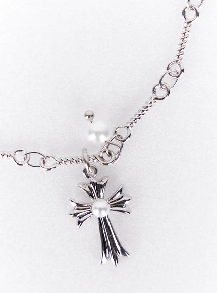 metallic-cross-pearl-bracelet-iy520