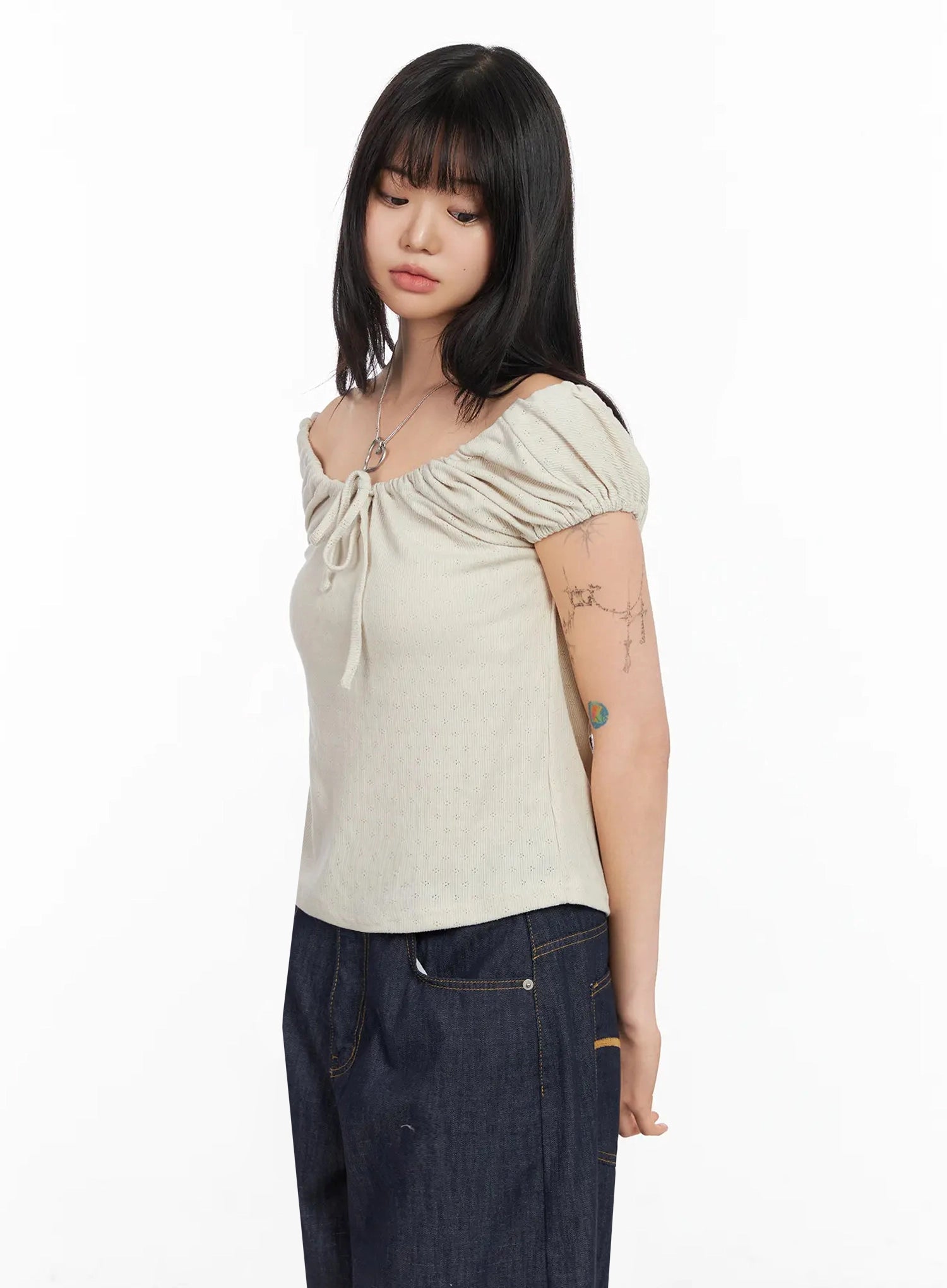 eyelet-ruched-off-shoulder-top-ia523 / Beige