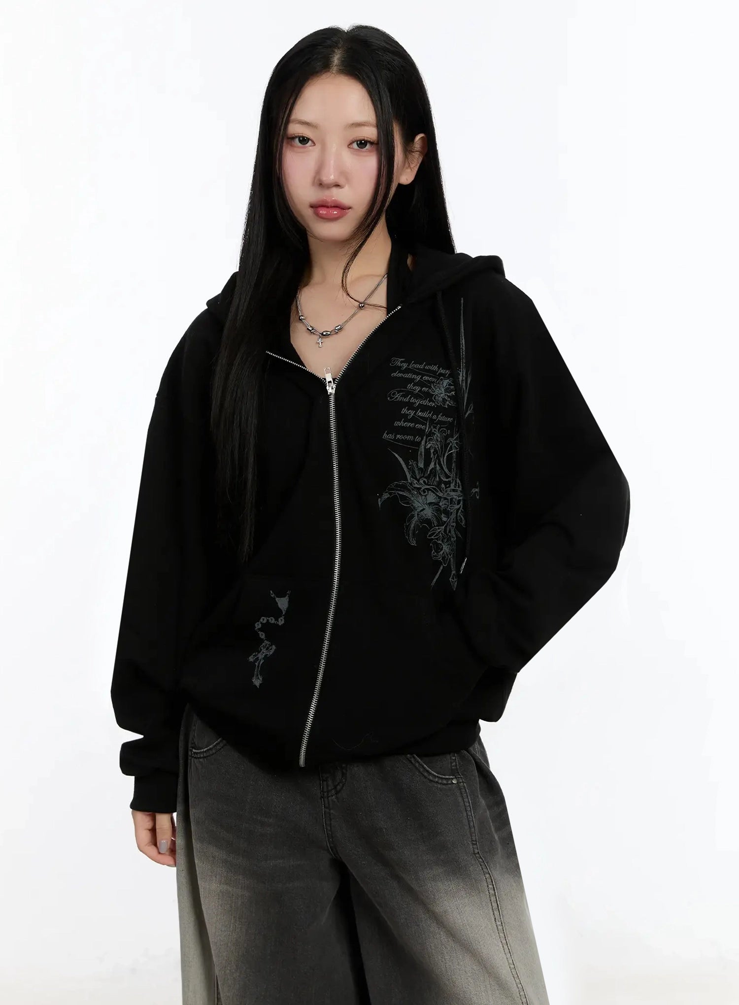 graphic-print-zip-up-hoodie-im509 / Black