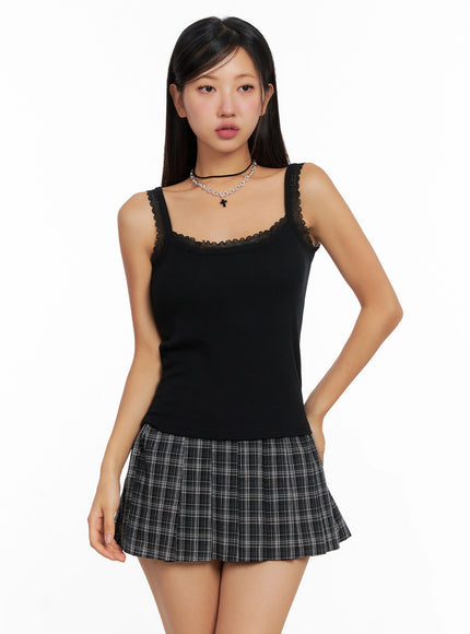 lace-trim-cami-top-ig527 / Black