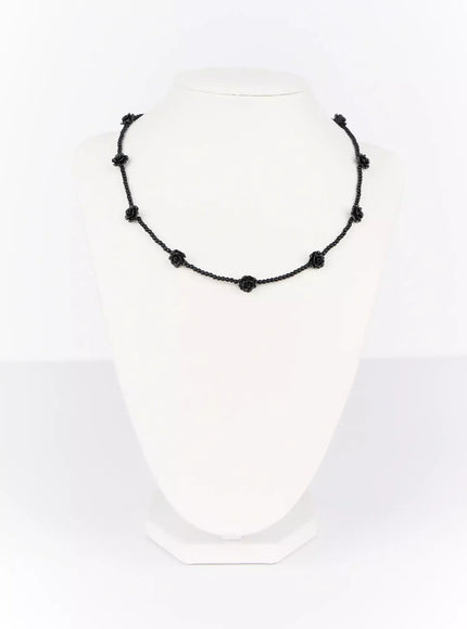 rose-beaded-choker-necklace-if505 / Black