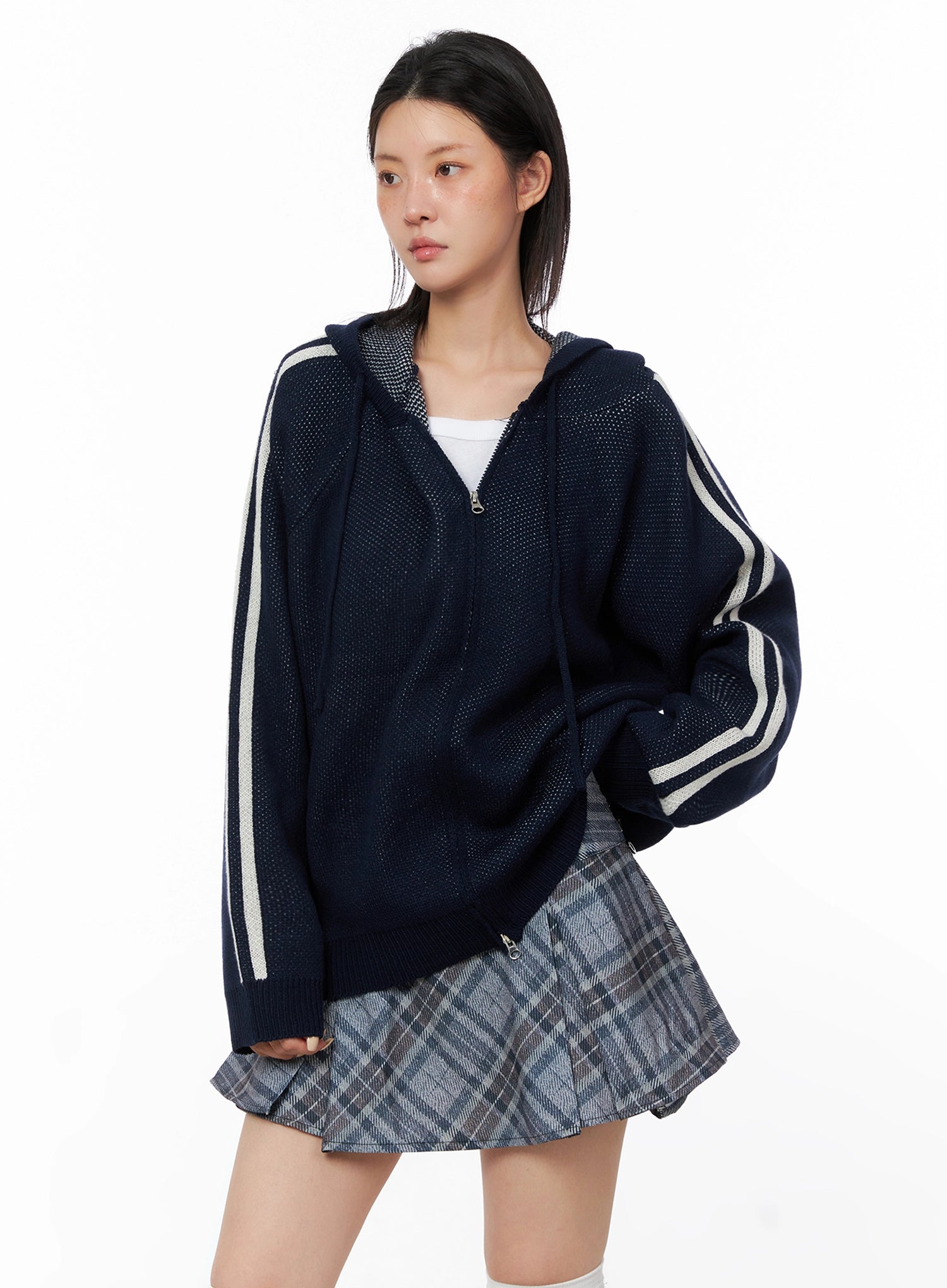 striped-sleeve-casual-hoodie-is515 / Dark blue