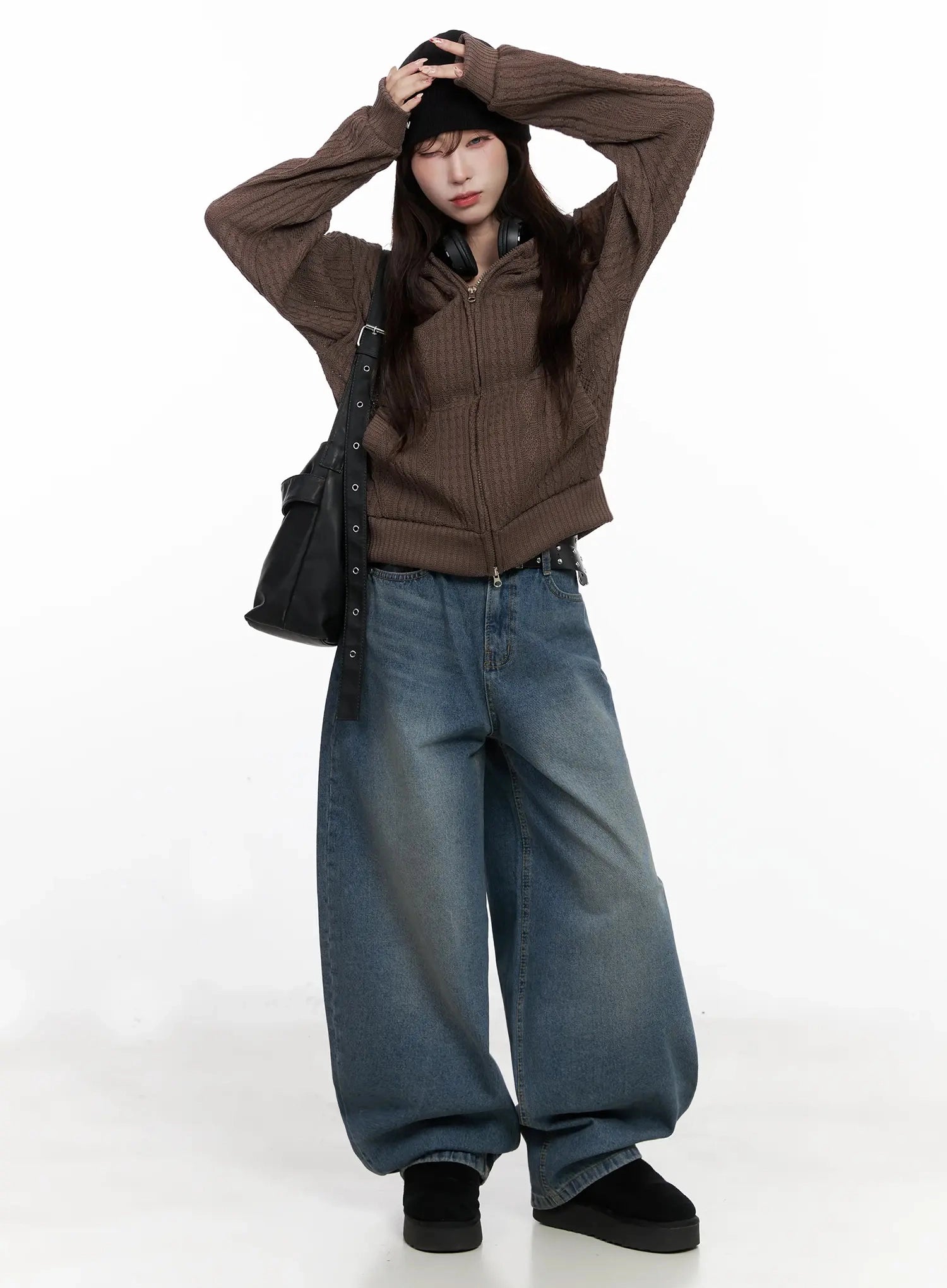 cable-knit-zip-up-hoodie-in503 / Brown