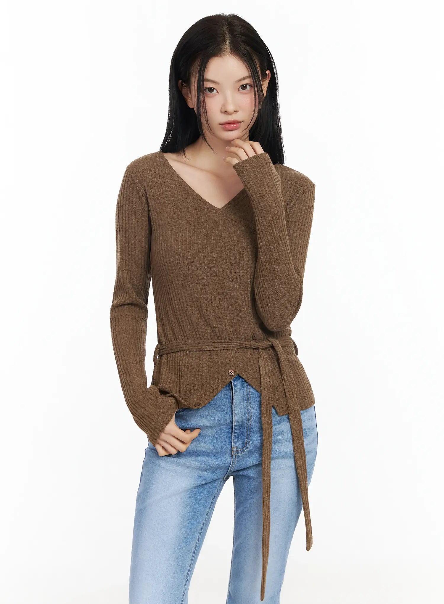chic-v-neck-ribbed-knit-top-set-im524 / Brown