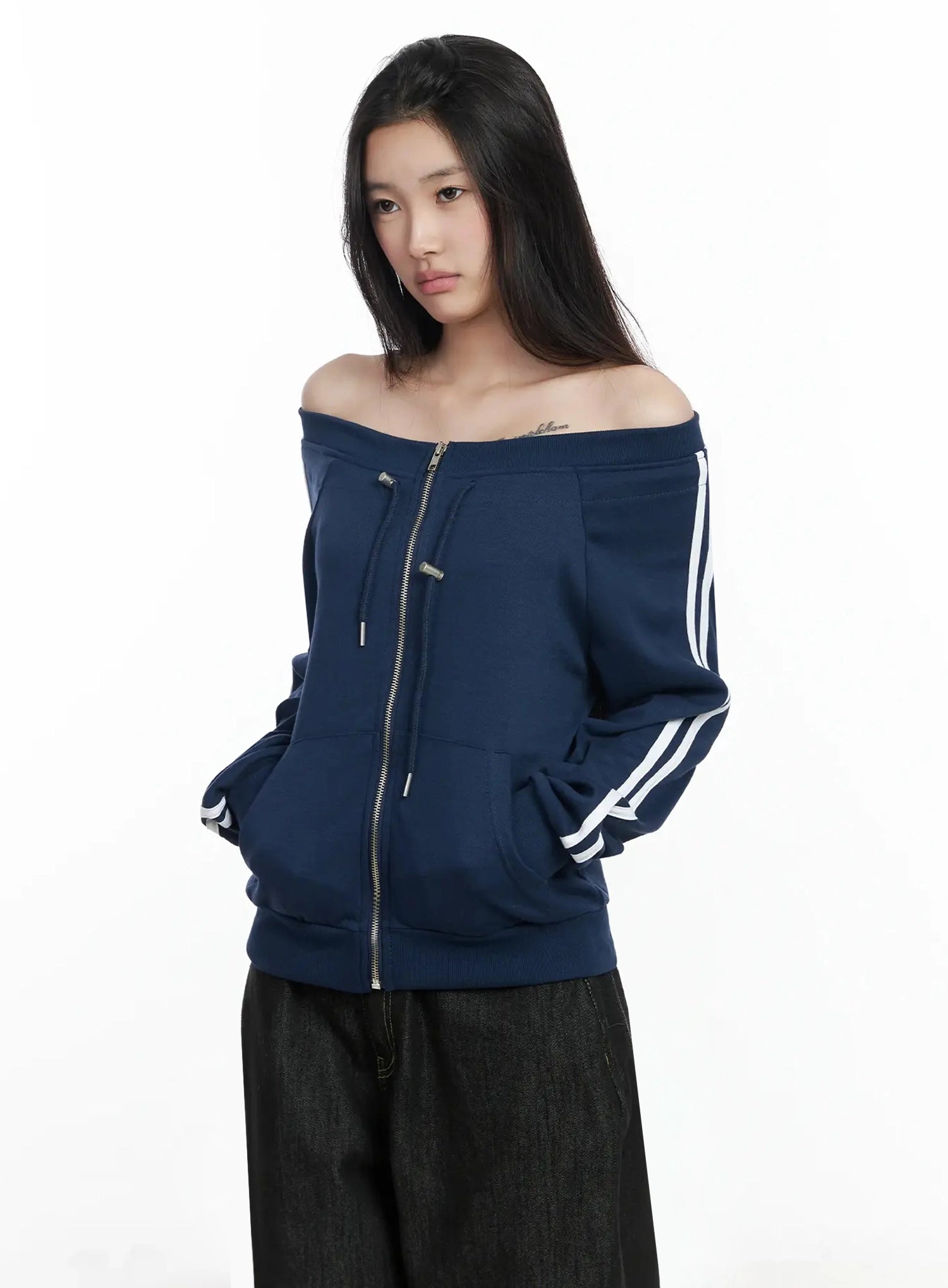 off-shoulder-track-zip-up-sweatshirt-im506 / Dark blue