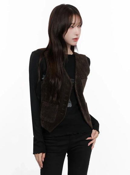 velvet-buttoned-vest-in514 / Dark brown