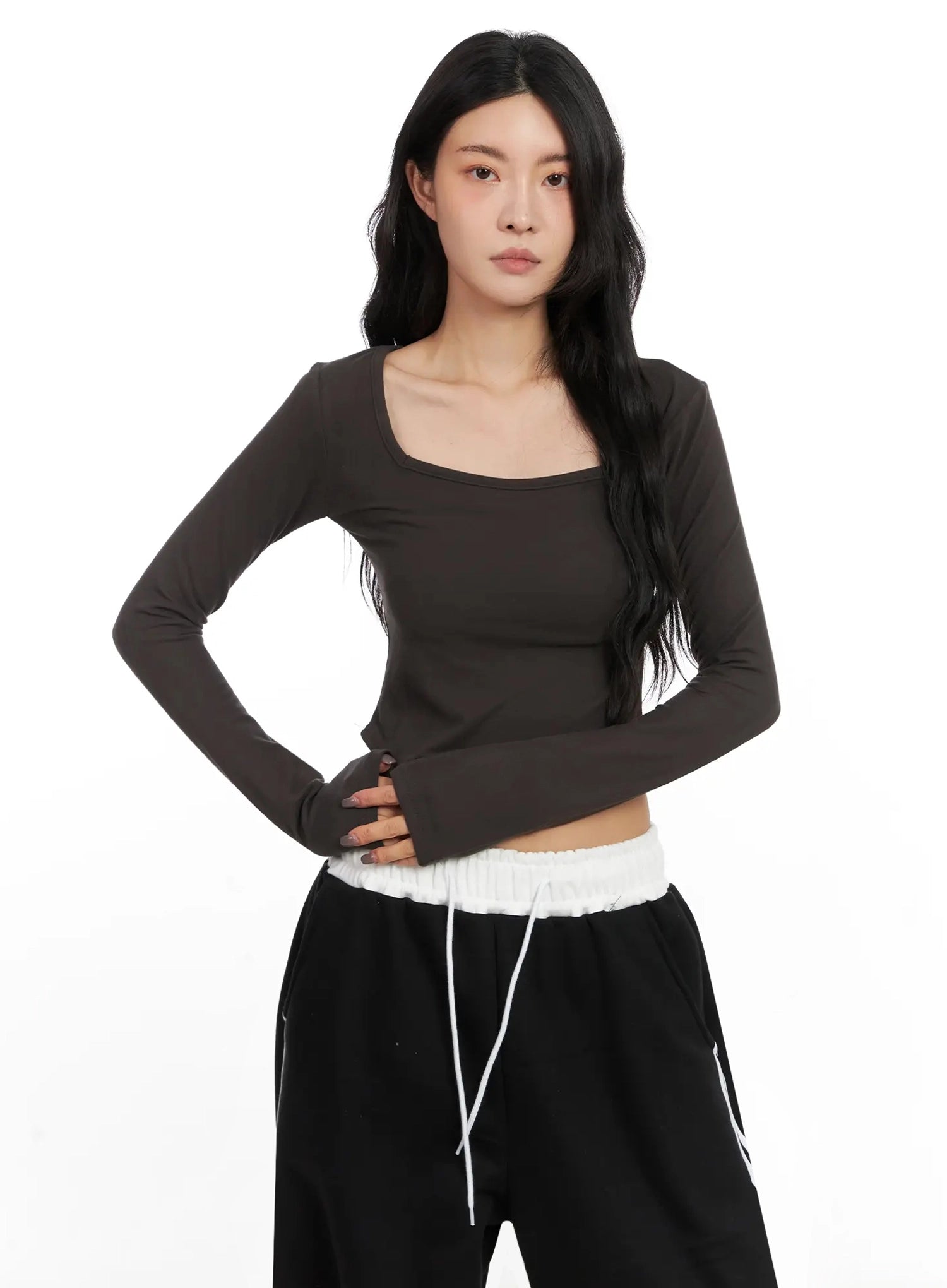 square-neck-crop-top-in528 / Dark gray