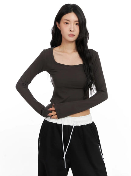 square-neck-crop-top-in528 / Dark gray