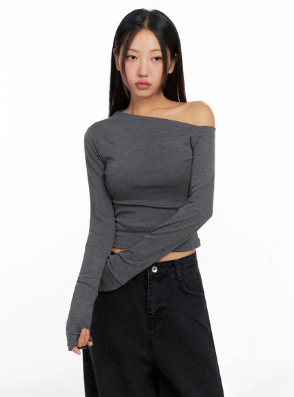 off-shoulder-long-sleeve-tee-ig528 / Dark gray