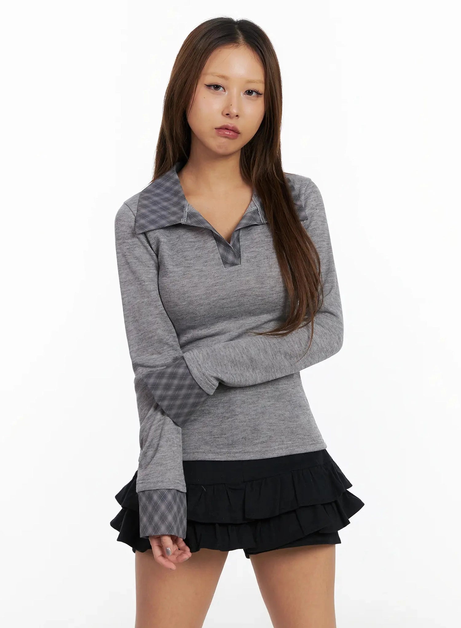checkered-collar-top-in528 / Gray