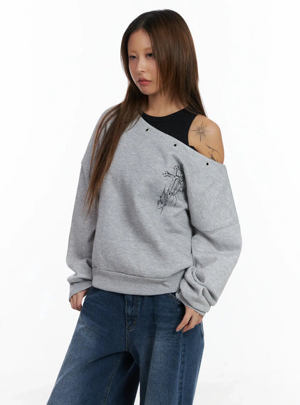 off-shoulder-eyelet-graphic-sweater-in528 / Gray