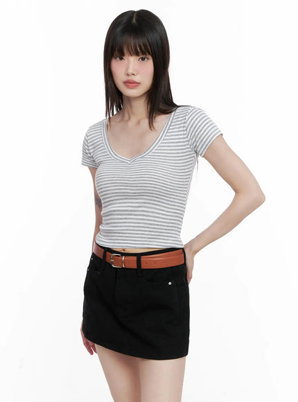 striped-v-neck-short-sleeve-tee-il531 / Gray
