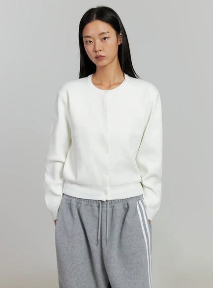 round-neck-knit-cardigan-ij505 / White