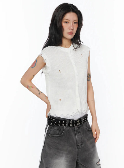 distressed-knit-round-vest-iu509 / White