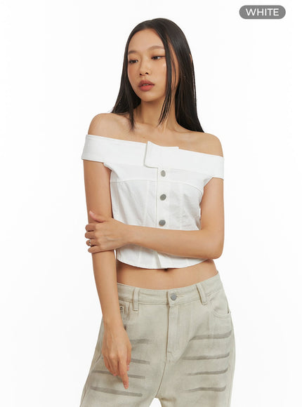 off-shoulder-buttoned-crop-top-iy422 / White