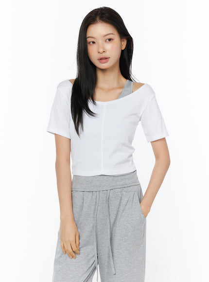 layered-halter-neck-ribbed-tee-iu519 / White