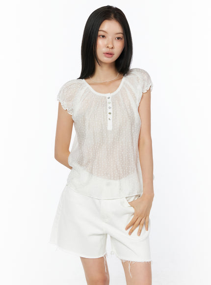 floral-embroidered-ruffle-henley-blouse-iu519