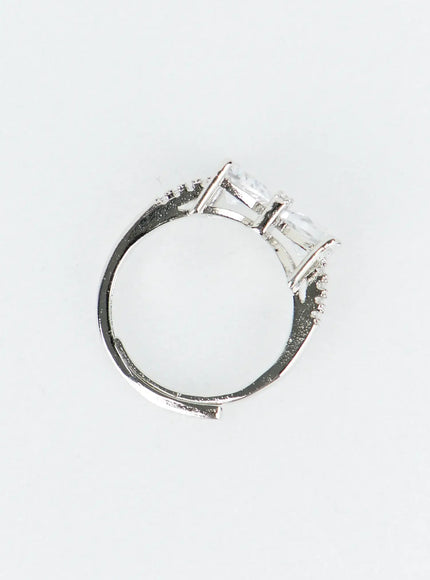 bow-cubic-ring-iy511