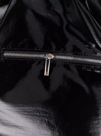 glossy-boxy-backpack-ic503