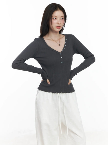 ribbed-button-v-neck-long-sleeve-top-if525