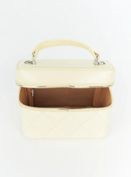 quilted-chain-strap-crossbody-bag-iy511