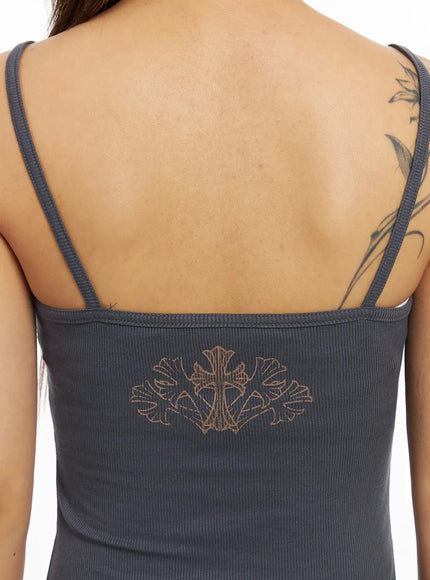 cross-graphic-lace-trim-cami-tank-iy504