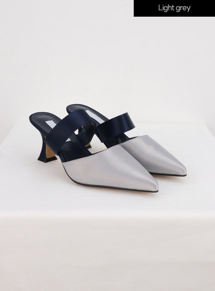 pointed-toe-mule-ig320