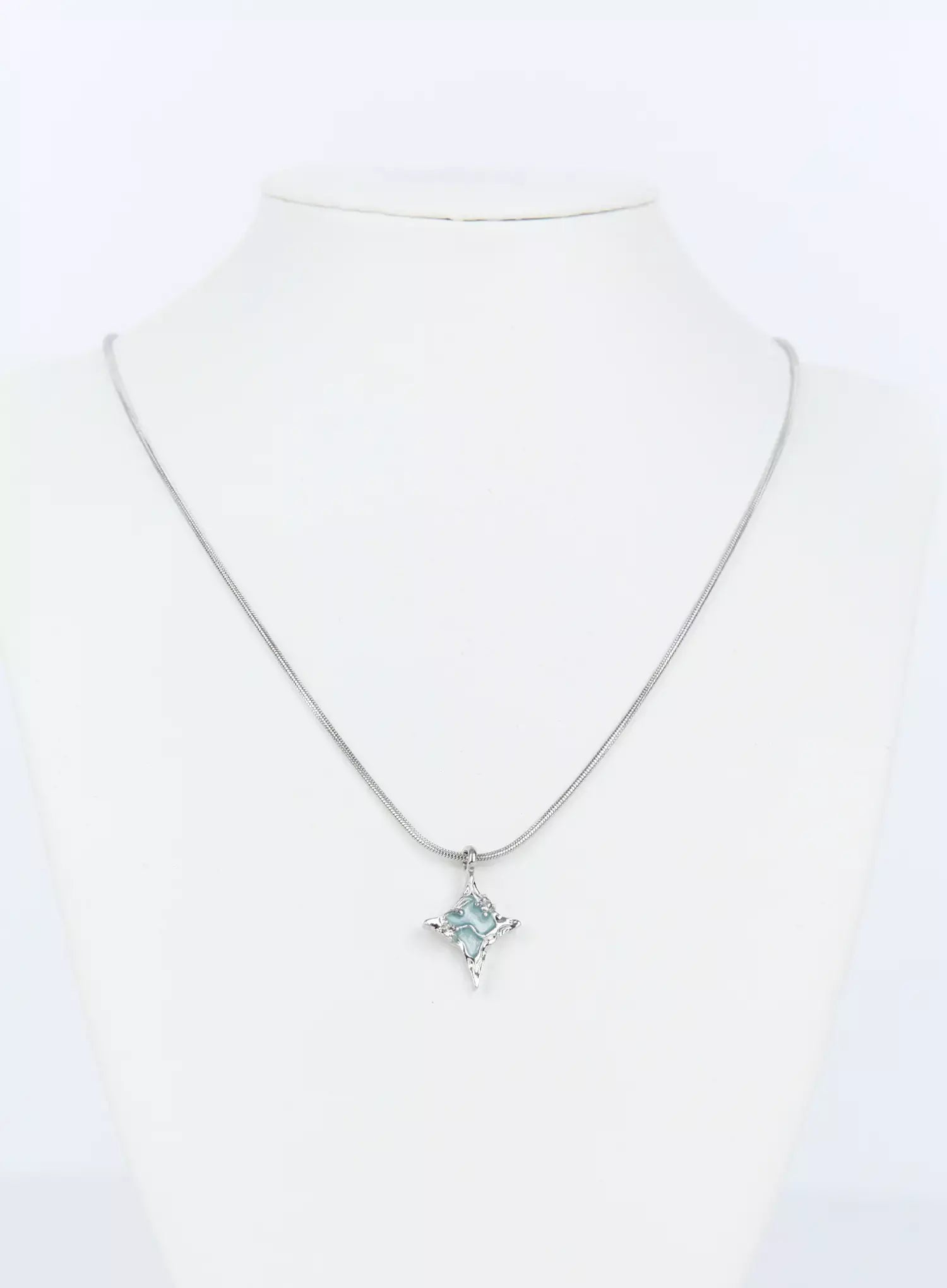 sky-beaded-layered-necklace-ig512