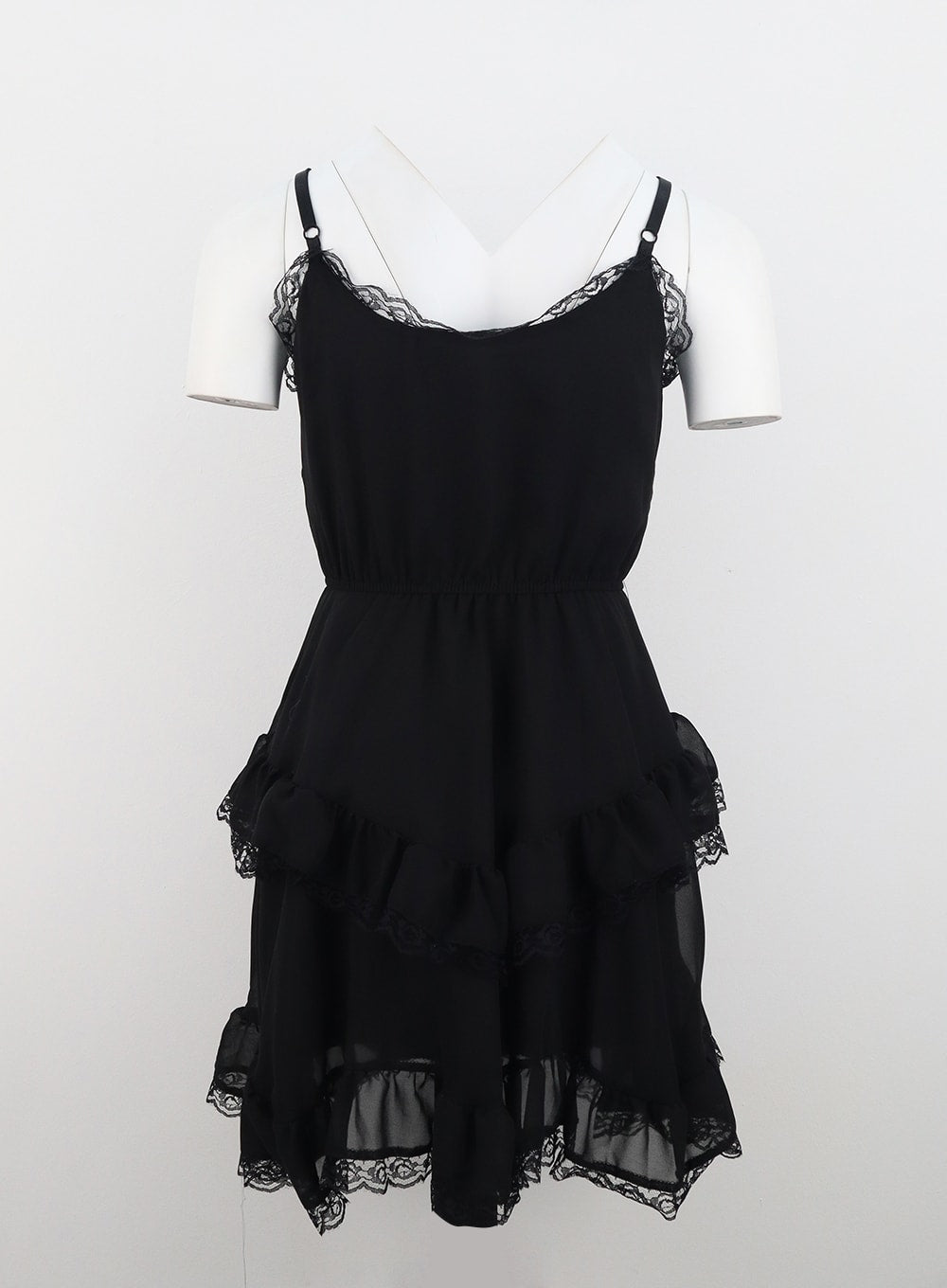 lace-frill-mini-dress-il305