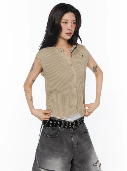 distressed-knit-round-vest-iu509 / Beige