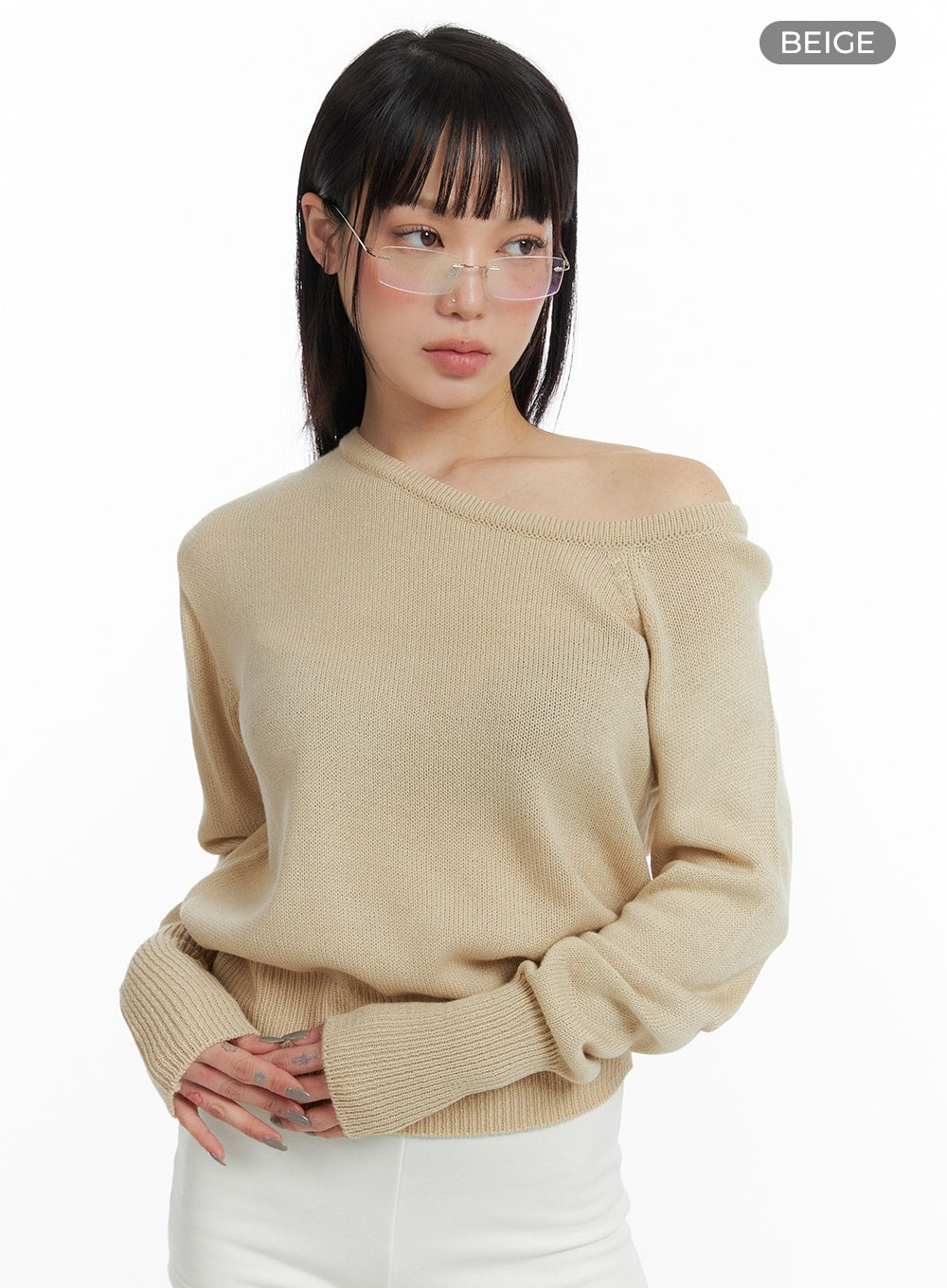 off-shoulder-knit-sweater-if423 / Beige