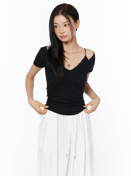 lace-trim-layered-short-sleeve-tee-iu519 / Black