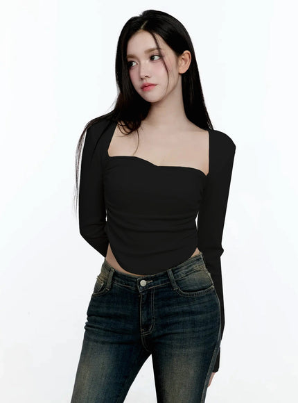 ribbed-halterneck-shirred-long-sleeve-top-io520 / Black