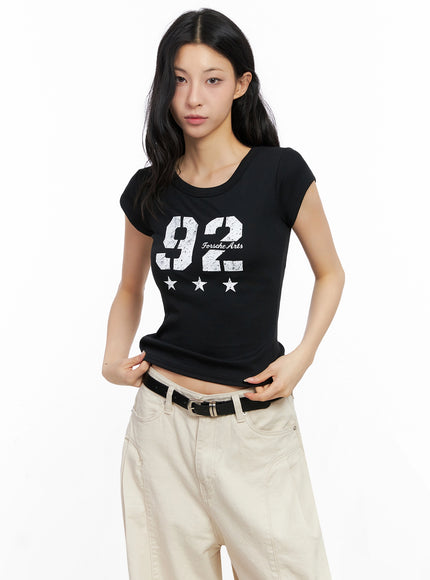 retro-92-graphic-top-ig508 / Black