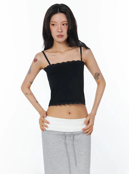 lace-trim-sleeveless-camisole-iu509 / Black
