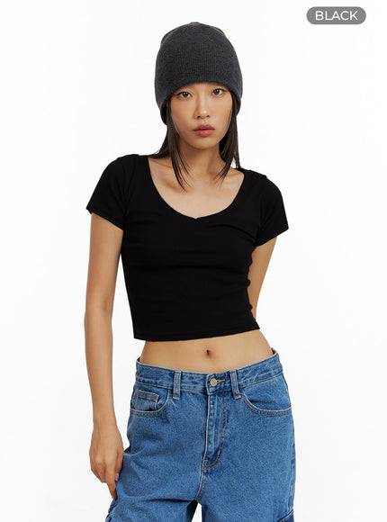 basic-v-neck-crop-tee-il409 / Black