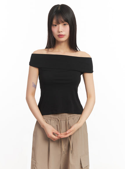 string-cut-out-off-shoulder-crop-top-iy502 / Black