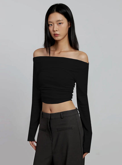 ruched-off-shoulder-crop-top-im520 / Black