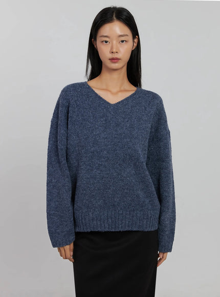 oversized-v-neck-knit-top-ij508 / Dark blue