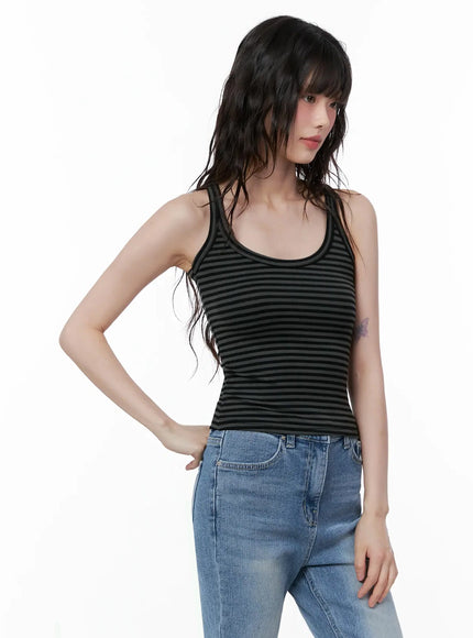 striped-u-neck-tank-top-il528 / Dark gray