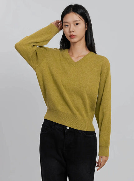 v-neck-knit-sweater-id516 / Dark green