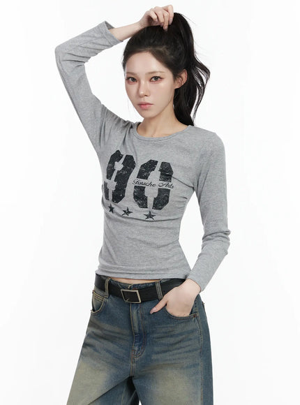 retro-style-graphic-long-sleeve-top-if502 / Gray